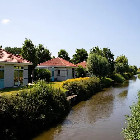 Casa vacanze With Jetty, 19 Km From Hoorn Andijk