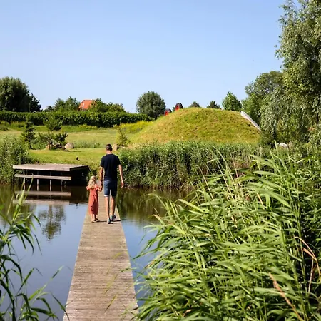 בית נופש With Jetty, 19 Km From Hoorn